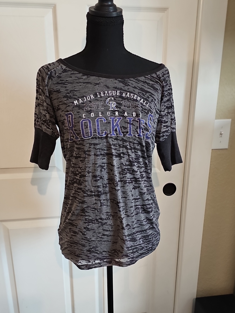 Women's Colorado Rockies Gray & Black Short-Sleeve Tee